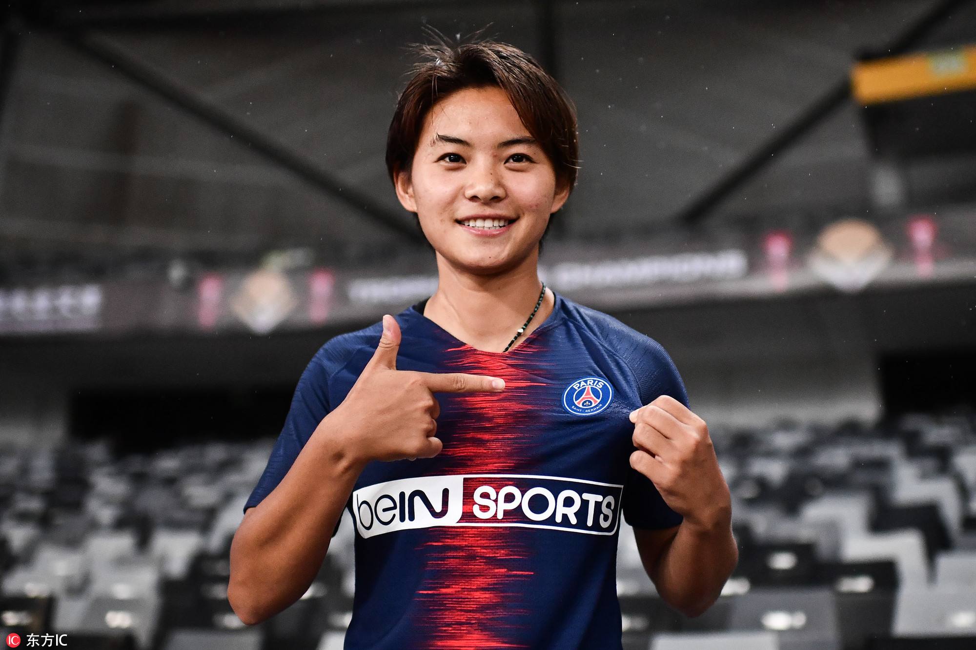 星空体育官方网站切尔西前途光明！，JackeyLove新星战术调整表现突出观众掌声雷动(jerry lorenzo切尔西)